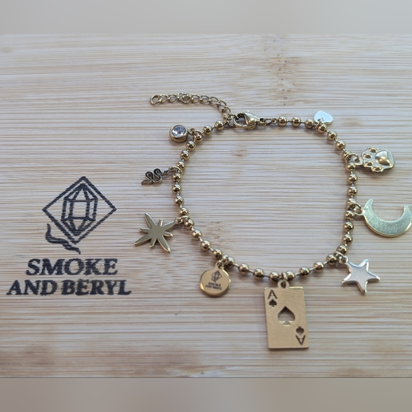 Charm Bracelet - Artisan - Gold Plated Hypoallergenic Stainless Steel D047 - Picture 2 of 10